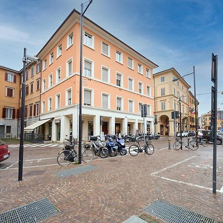 D'Azeglio 62 Luxury Rooms โบโลญญา ภายนอก รูปภาพ
