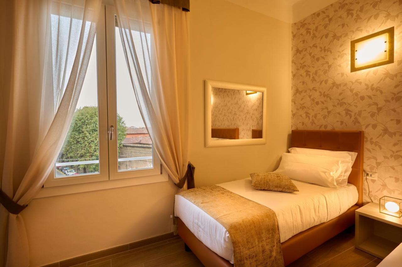 D'Azeglio 62 Luxury Rooms โบโลญญา ภายนอก รูปภาพ