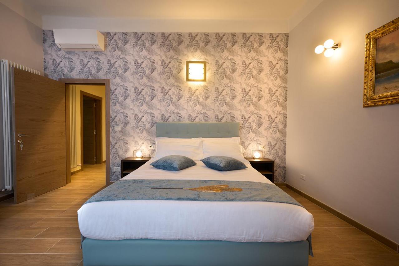 D'Azeglio 62 Luxury Rooms โบโลญญา ภายนอก รูปภาพ
