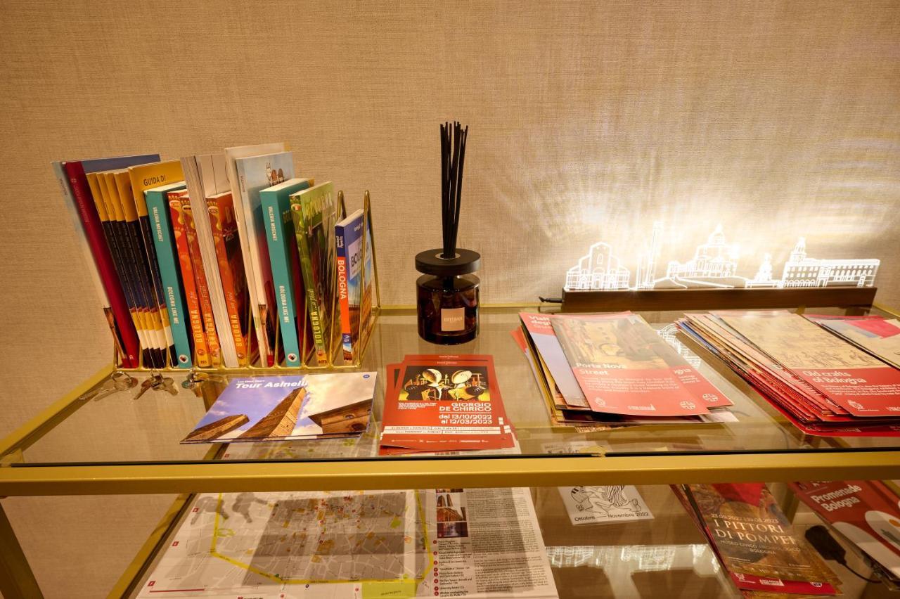 D'Azeglio 62 Luxury Rooms โบโลญญา ภายนอก รูปภาพ